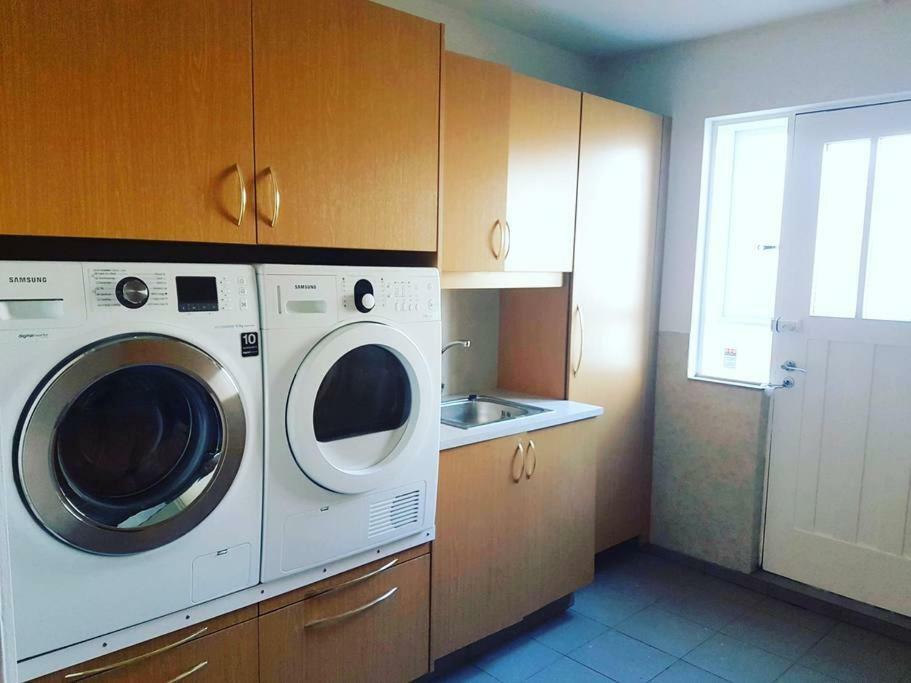 Akureyri Central Rooms 외부 사진